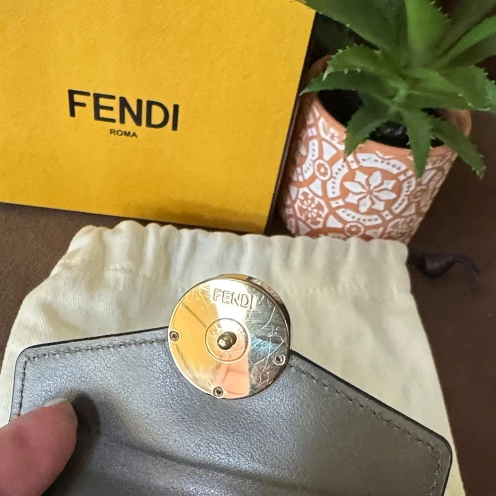 Fendi Olive Green Trifold Compact Wallet w Gold Logo Accent Everything Included - Picture 5 of 9